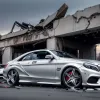 Șofer beat și drogat cu Mercedes AMG a distrus o benzinărie: pagube de 250.000 euro