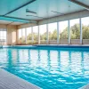 Germania: Elev de 14 ani a strigat un slogan interzis într-o piscină publică în timpul unui eveniment școlar