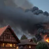 Germania: Femeie de 23 de ani suspectată că a incendiat intenționat o clădire istorică în Fürth