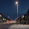 Hoț de ciocolată lovit de mașină în Duisburg în timp ce fugea; Poliția caută șoferul fugar