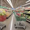 Au devenit cumpărăturile la supermarket mai ieftine? Un sondaj printre clienți arată adevărul