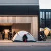 Cozi impresionante la Berlin: Sute de oameni campează pentru figurinele Labubus
