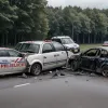 Șoferiță a adormit la volan: Coliziune frontală gravă în Germania, două persoane rănite grav