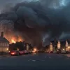 În Duderstadt: Un bărbat beat a perturbat intervenția pompierilor la un incendiu și a atacat salvatorii