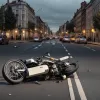 Accident grav în Hamburg: motociclist rănit după ce a trecut pe roșu la semafor