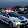 Germania: Mamă și fiu, sub acuzație după ce l-a lăsat să conducă fără permis și posibil sub influența drogurilor