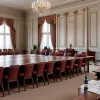 Șeful Cancelariei Germaniei a lipsit de la o reuniune crucială a coaliției: Thorsten Frei, în centrul controversei reducerii taxei pe electricitate