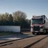 Șofer de TIR beat (2,5‰) a avariat tunel și camionul de 40 de tone în Germania