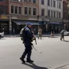 Scandal violent cu cuțitul în Biberach: Un bărbat a amenințat o femeie, rănit într-o bătaie în masă pe piață