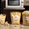 Producătorul retrage popcornul Popz: substanțe periculoase găsite în ambalaj