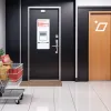 De ce majoritatea supermarketurilor nu au toalete pentru clienți?