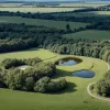 Scandal imobiliar în Anglia: Noul cartier de locuințe seamănă cu un "penis uriaș"