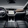 Grok 4 vine în mașinile Tesla: Inteligența artificială a lui Musk promite să revoluționeze experiența de condus