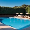 Fenomen bizar în Tenerife: Turiștii se "bat" pe șezlonguri la piscină de la primele ore ale dimineții