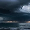 Ciclonul „Ning” lovește coastele Germaniei: Vreme extremă, urmată de revenirea verii și impactul asupra Europei de Est