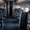 Incident grav pe un zbor Easyjet: Pasagerul a încercat să pătrundă în cabina piloților, avionul s-a întors la Lyon