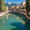 Regiunea Veneto din Italia declară război "turismului sălbatic": Turiștii riscă expulzarea și brățări electronice