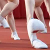 Campionatul Neobișnuit de Aruncare a Papucilor din Japonia: Un Sport Curios cu Potențial Mondial