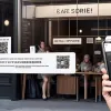 Quishing, noua amenințare cibernetică: Poliția avertizează asupra înșelătoriilor cu coduri QR false