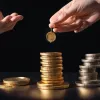 Prețul aurului atinge un maxim istoric: E momentul să vindeți bijuteriile de familie și ce înseamnă asta pentru investitori?