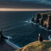 Misterul Islandei: De ce sunt aruncați puii de papagal de mare de pe stânci? Adevărul din spatele tradiției