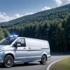 Poliția germană a retras din circulație un „fals” Mercedes Vito de poliție în Saxonia