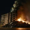 Incendiu la Offenbach: Deșeuri voluminoase au luat foc în fața unui bloc de apartamente, pagube de 30.000 de euro