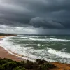 Valuri gigantice în Australia ucid șase persoane în trei zile: Autoritățile avertizează asupra pericolului extrem pe coastă