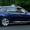 Bărbați deghizați în polițiști au împușcat un șofer și i-au furat BMW-ul în Berlin